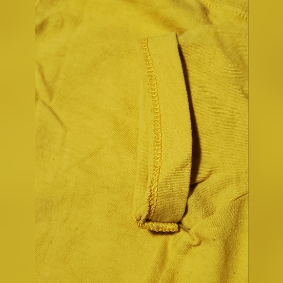 💥3 for $10💥 Boys Carter's 4T Tshirts - Picture 3 of 4